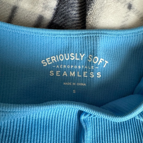 Aeropostale Seamless Tank Top - Picture 2 of 2